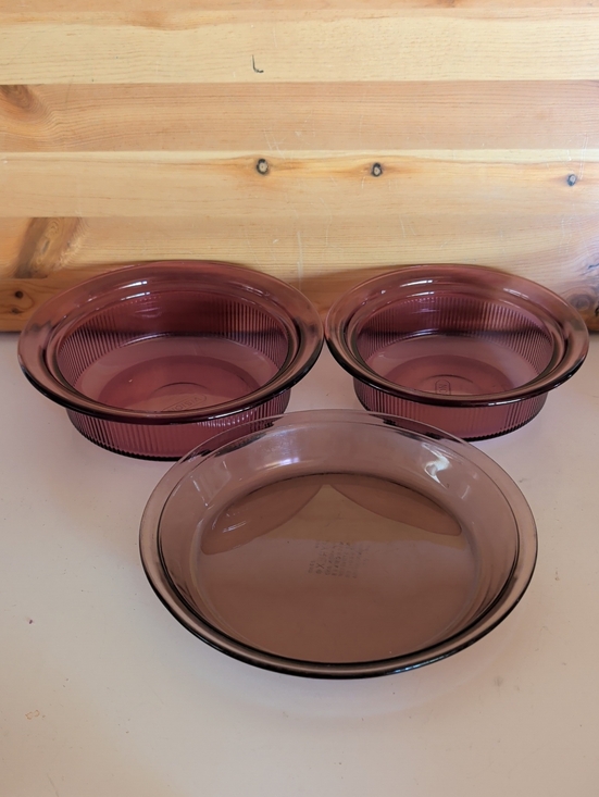 Corningware Other - 3 pcs. Vision/ Pyrex Corningware Cranberry Casserole Dish & Pie Dish.🌟